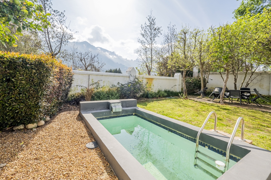 2 Bedroom Property for Sale in Franschhoek Western Cape